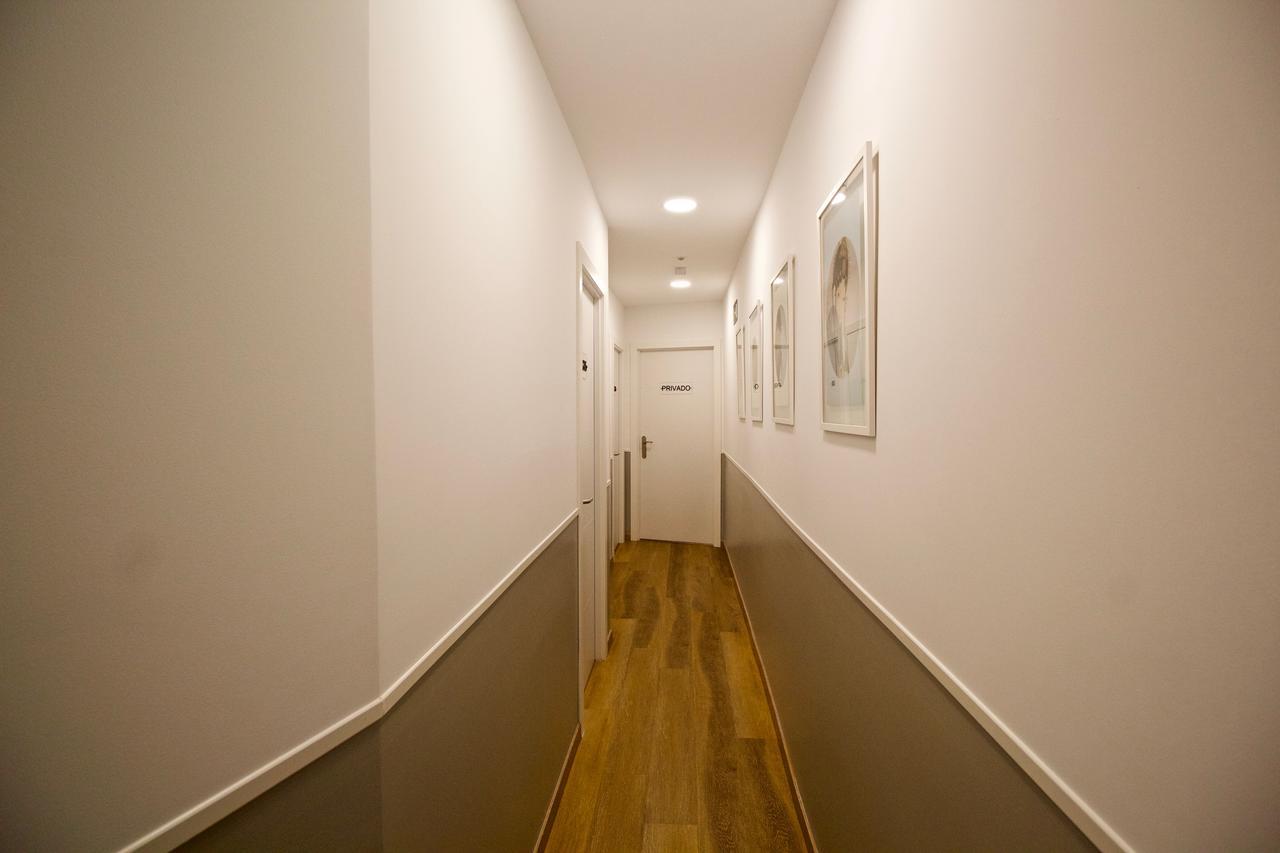 Hotel The Bridge Huertas Madryt Zewnętrze zdjęcie
