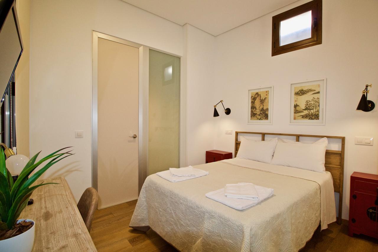 Hotel The Bridge Huertas Madryt Zewnętrze zdjęcie